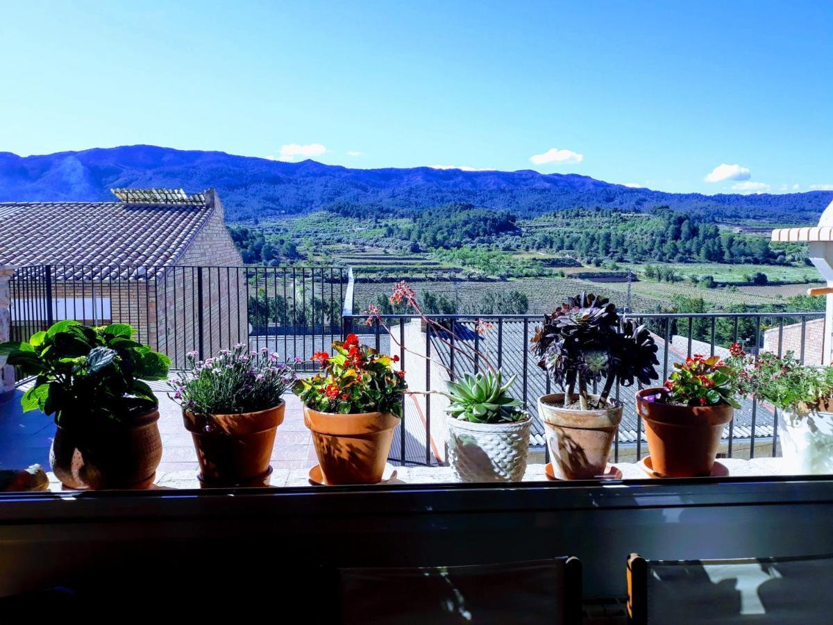 Casa La Foradada Bed and Breakfast Corbera Buitenkant foto